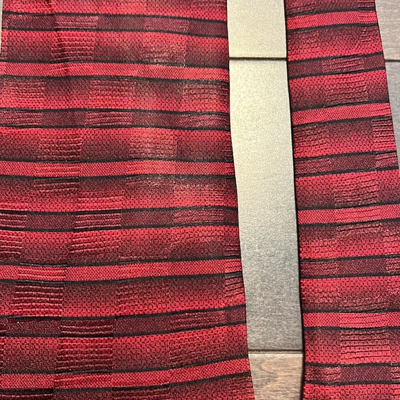 Trump arrow silk tie - Picture 8 of 10